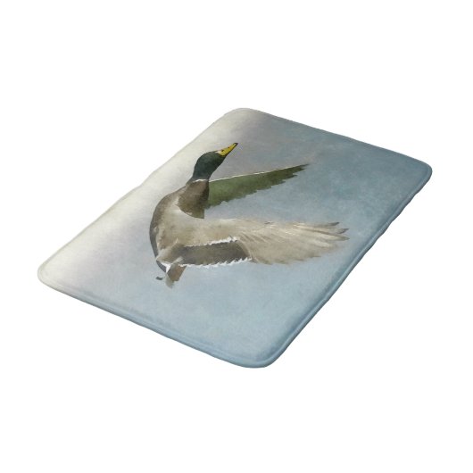 Wilde Ente im Flug Badematte (Schrägansicht)