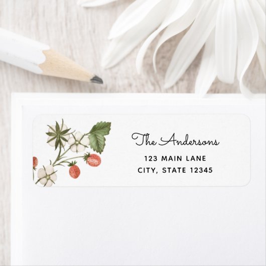 Wilde Erdbeeren geben Adressenkennzeichen zurück (Insitu)