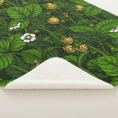 Wilde Erdbeeren, gelb und grün Sherpadecke (3/4)