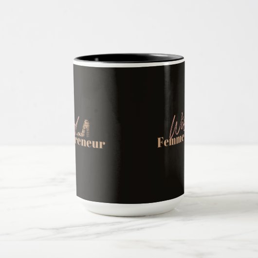 Wilde Femmepreneur-Tasse Schwarz-Pink Tasse (Zentrum)