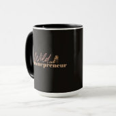Wilde Femmepreneur-Tasse Schwarz-Pink Tasse (Vorderseite Links)