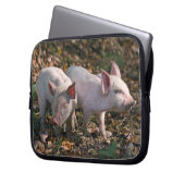 Wilde Ferkel Laptopschutzhülle (Vorderseite Links)