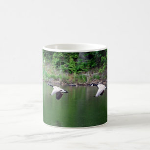 Wilde Gänse, die - besonders angefertigt fliegen Kaffeetasse