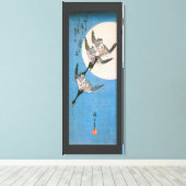 Wilde Gänse, die über den Moon nach unten fliegen, Leinwanddruck (Insitu (Holzboden))