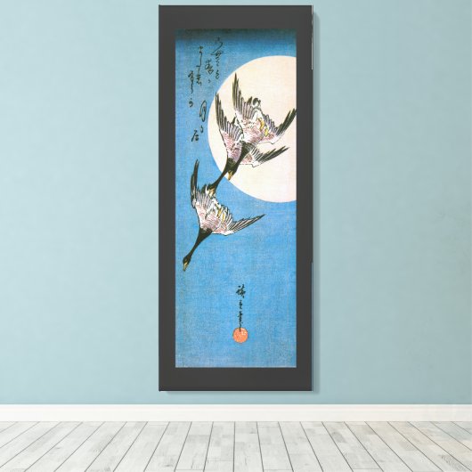 Wilde Gänse, die über den Moon nach unten fliegen, Leinwanddruck (Insitu (Holzboden))