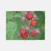 Wilde Himbeeren Fleecedecke (Vorderseite (Horizontal))