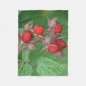 Wilde Himbeeren Fleecedecke (Vorderseite)