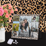 Wilde Imitate Leopard Pelzfische Schwestern Foto C Fotoplatte<br><div class="desc">Herzlich willkommen für Ihre Schwestern, laden Sie Fotos Ihrer Lieblings-Erinnerungen hoch und feiern Sie die eine Person, die immer an Ihrer Seite war. Hintergrund ist ein Klassiker und geliebt von vielen Imitaten Leoparden Pelz, speziell für diejenigen, die Liebe Tierabdrücke. Behalt die guten Erinnerungen, von denen nah, als Erinnerung der phantastischen...</div>