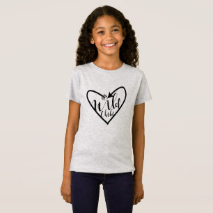 Wilde Kind Schrift Pfeil Herz Boho Schick T-Shirt