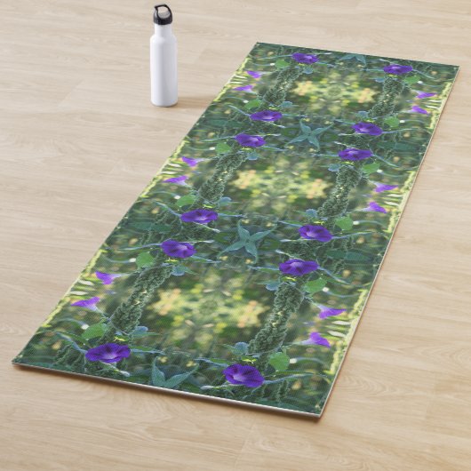 Wilde Lila Morning Glory Blume Abstrakt Yogamatte (Beispiel)
