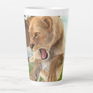 Wilde Löwin Dschungel-Abenteuer-Kunst Milchtasse