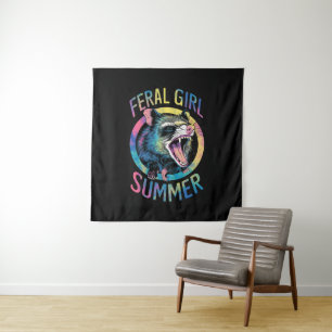 Wilde Mädchen Sommer Opossum Tie Dye Waschbär Wandteppich