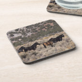 Wilde Mustang-Pferde in der Wüste 2 Untersetzer (Linke Seite)