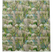 Wilde Öko-freundliche Grasse im Frühling Duschvorhang (Vorderseite)