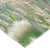 Wilde Öko-freundliche Grasse im Frühling Tischdecke (Schrägansicht)