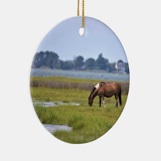 Wilde Pferde der Assateague Keramik Ornament (Rechts)