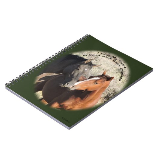 Wilde Pferde des Sand-Waschbecken-Notizbuches Notizblock (Linke Seite)