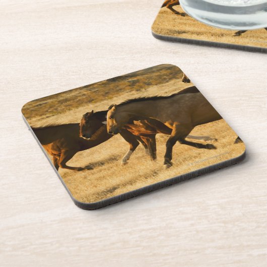 Wilde Pferde Getränkeuntersetzer (Linke Seite)