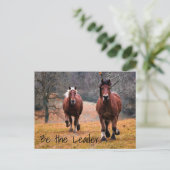 Wilde Pferde im Wald Postkarte (Stehend Vorderseite)