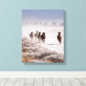 Wilde Pferde Schneeebene Winterkunst Leinwanddruck (Insitu (Holzboden))