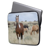 Wilde Pferde, Steengebirge Laptopschutzhülle (Vorderseite Links)