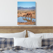 Wilde Pferde Wüstenwasser Reflexionskunst Leinwanddruck (Insitu (Schlafzimmer))