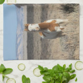 Wilde Pferde zu Hause im Sandwash Basin Geschirrtuch (Gefaltet)