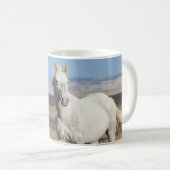 Wilde Pferde zu Hause im Sandwash Basin Kaffeetasse (VorderseiteRechts)