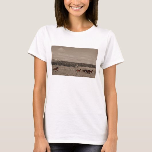 Wilde PferdeT - Shirt (Vorderseite)