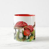 Wilde Pilze Zweifarbige Tasse (Mittel)