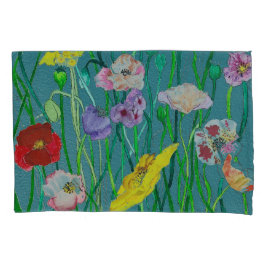 Wilde Poppies auf sanftem, grünem Hintergrund Kissenbezug