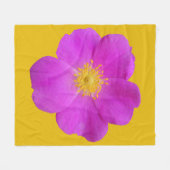 Wilde Rose 2 Fleecedecke (Vorderseite (Horizontal))