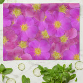 Wilde Rose Nahtloses Muster Geschirrtuch (Gefaltet)