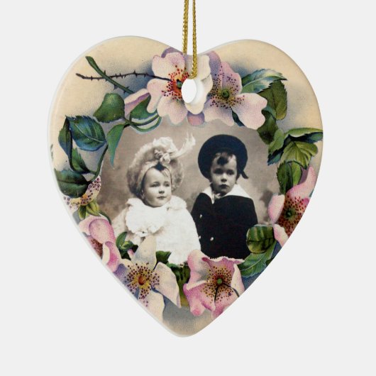 WILDE ROSEN MIT KERAMIK ORNAMENT (Rechts)