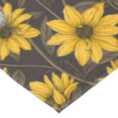 Wilde Sonnenblumen und goldfarbene Vögel/gelb Tischdecke (Schrägansicht)