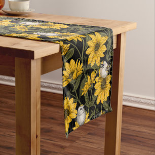 Wilde Sonnenblumen und goldfarbene Vögel/gelb und  Kurzer Tischläufer