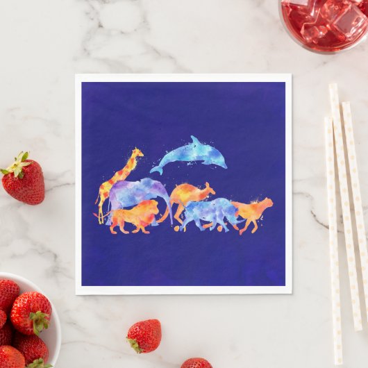 Wilde Tiere, die zusammen eine farbenfrohe Wasserf Serviette (Beispiel)