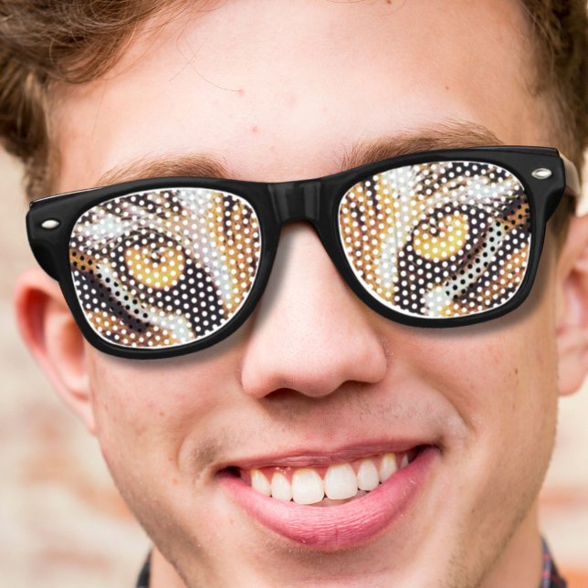 wilde Tiernerven-lustige Tigeraugen Sonnenbrille (wild animal nerdy funny tiger eyes retro sunglasses)