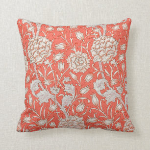 Wilde Tulpe von William Morris Kissen