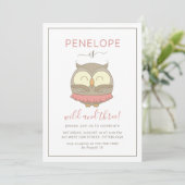 Wilde und drei Whimsical Owl Birthday Party Einladung (Stehend Vorderseite)