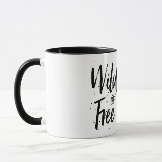 Wilde und freie Typografie Tasse (Links)