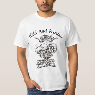 Wilde und furchtlose gekrönte Schädel T-Shirt