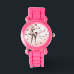 Wilde und gratis braune arabische Pferdekuchen Armbanduhr<br><div class="desc">Wilde und gratis arabische Pferdemädchen schauen sich Pferdegeschenke an, die das Party von Arabien schmücken, ein personalisiertes Geschenk für Pferdefreunde.</div>