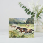 Wilde und kostenlose Pferdepostkarte Postkarte (Stehend Vorderseite)
