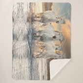 Wilde Weiße Pferde Sherpa Blanket Sherpadecke (Vorderseite)