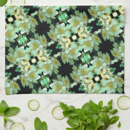 Wilde weiße Rose Blumenmuster Geschirrtuch (Gefaltet)