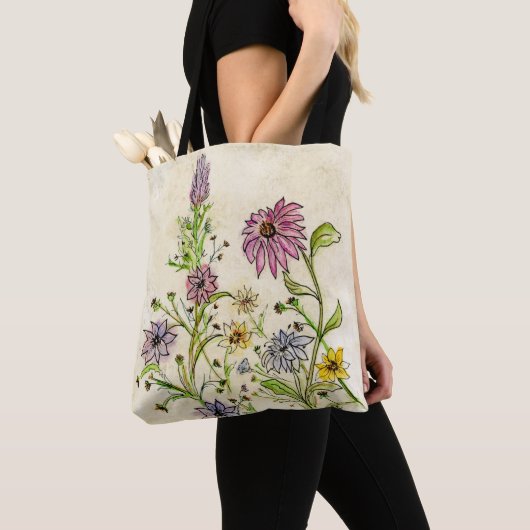 Wilde Wildblumen auf einer Tote-Tasche Tasche (Von Nahem)