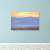 Wildebeest während der Migration, Connochaetes Leinwanddruck (Insitu (Holzboden))