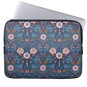 Wilder Garten in blau Laptopschutzhülle