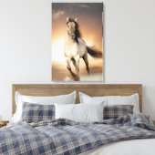 Wilder Stallion im Sonnenuntergang Leinwanddruck (Insitu (Schlafzimmer))